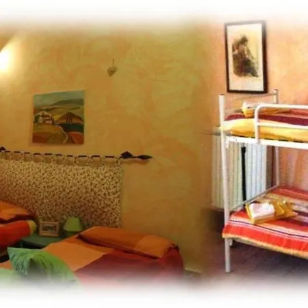 Ferienhaus Mit Pool Bis 20 Personen Casa Vacanze Con Piscina Fino A 20 Persone * Urbino