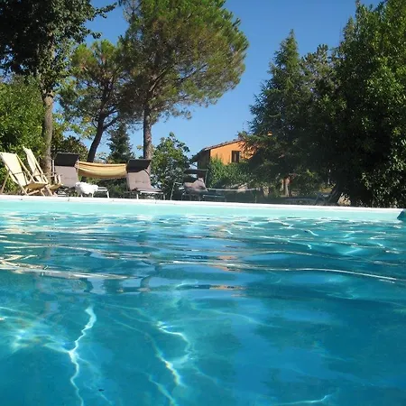 펜션 Mit Pool Bis 20 Personen Con Piscina Fino A 20 Persone *